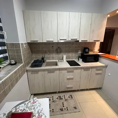 Sladana I Luna Appartamento *