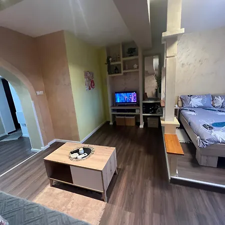 Appartamento Sladana I Luna *