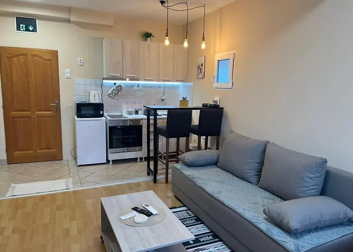 Sladana I Luna 苏博蒂察