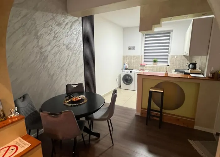 公寓 Sladana I Luna 苏博蒂察