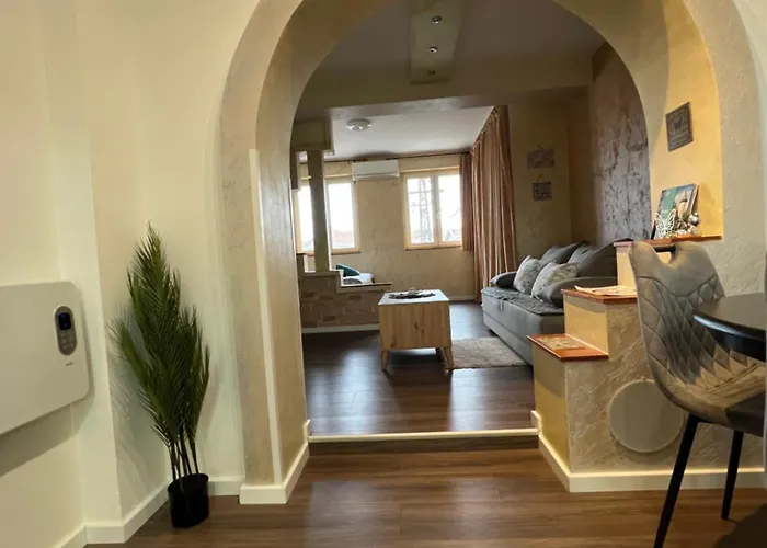 Sladana I Luna 公寓 *